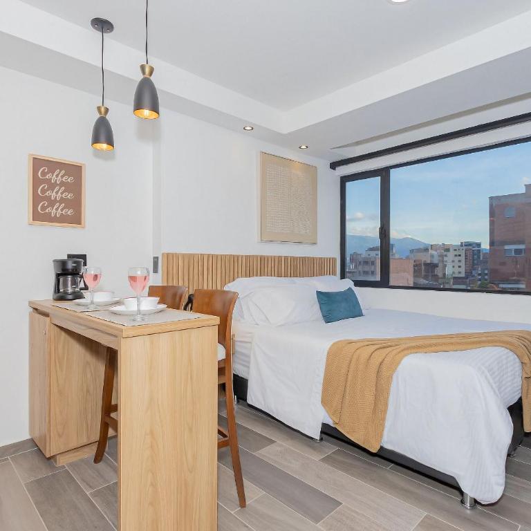 Bloom - One-Bedroom Apartment with View - 11