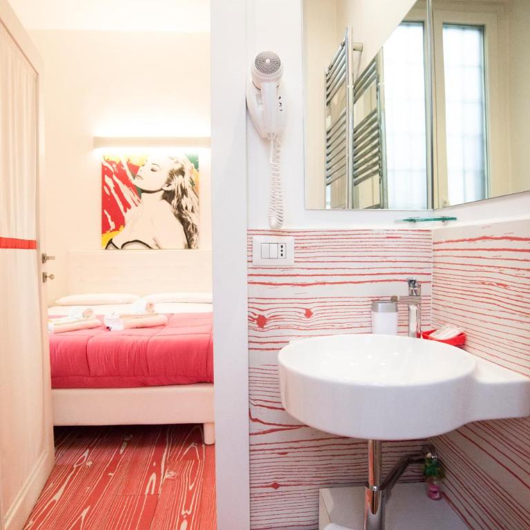Divine Bed & Breakfast - Camera Matrimoniale Economy - 6