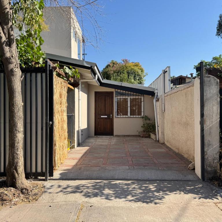 Casa Laberinto A Place to Unplug in Santiago - One-Bedroom House - 34
