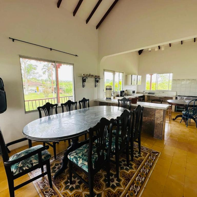 Finca El Paraiso - Casa de 5 dormitorios - 4