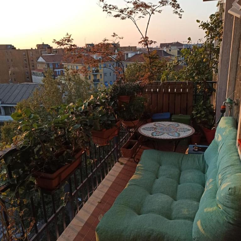 Private bedroom, bathroom, and terrace, metro, no kitchen - Doppelzimmer mit eigenem Bad - 13