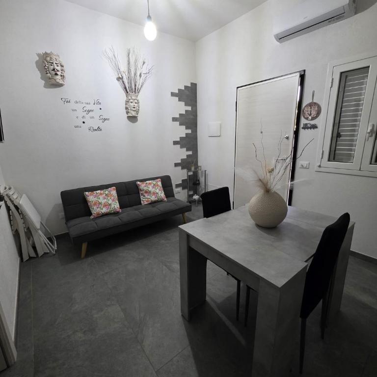 A Casuzza All'Ombra Del Duomo - Noto Centro - One-Bedroom House - 9