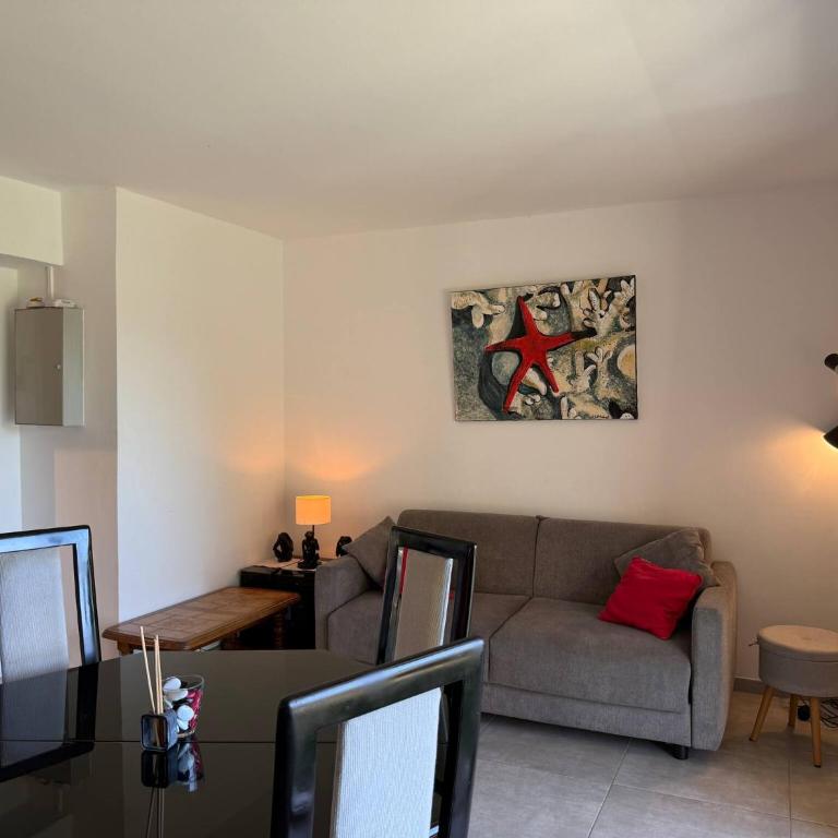 Quiet apartment - Apartamento - 12