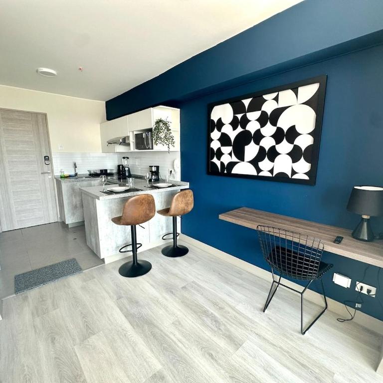 Synergy Loft 1BR on J Prado Beside San Isidro - One-Bedroom Apartment - 20
