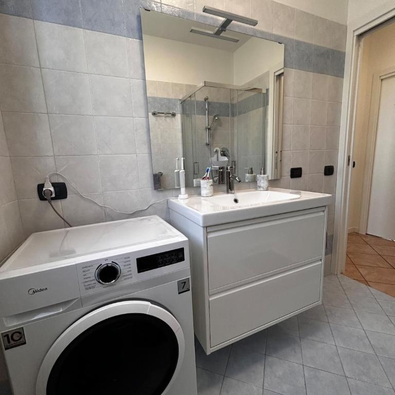 Oasi Casa Vacanze Sirmione Spiaggia Grò - Apartamento de 1 dormitorio - 38