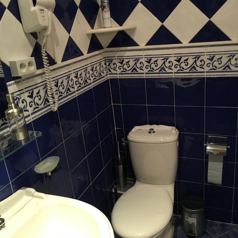 50 m de la plage et 60 m carre au centre - Appartement 2 Chambres - 9