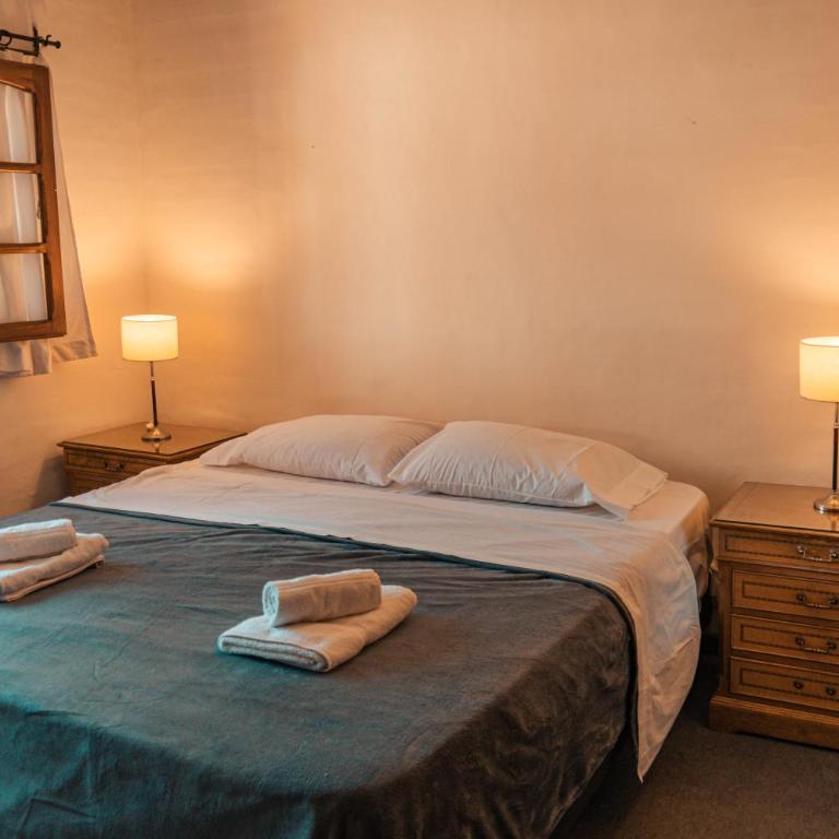 Casa 45 - Habitación Doble con baño privado - 1 o 2 camas - 6