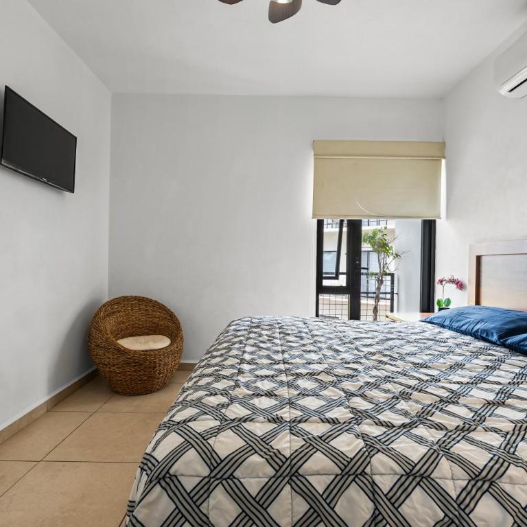 Family Apartment in Pto Vallarta Pool and Gardens - Two-Bedroom Apartment - 22