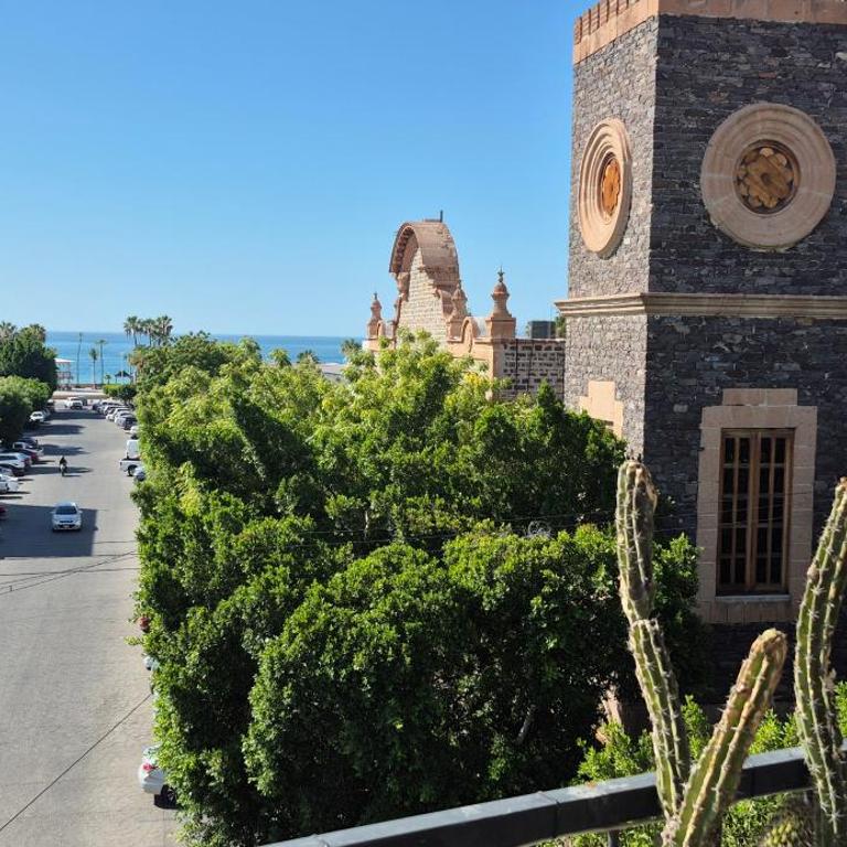 Edificio Bermejo Suites - Apartamento de 1 dormitorio con vistas a la ciudad - 9