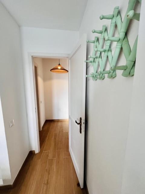 Ocean Paradise - Two-Bedroom Apartment - 12