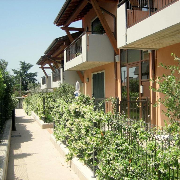 Small residence with swimming pool and 8 lovely apartments - Casa de vacaciones de 2 dormitorios - 47