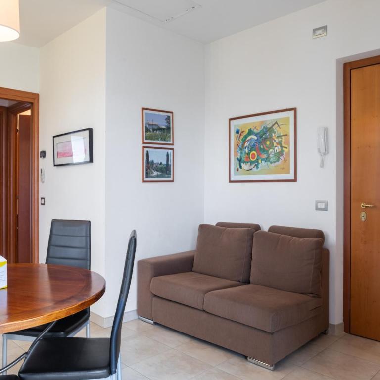 Small residence with swimming pool and 8 lovely apartments - Casa de vacaciones de 2 dormitorios - 5