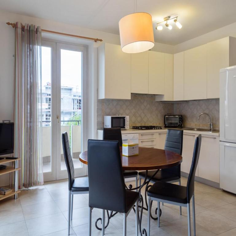 Small residence with swimming pool and 8 lovely apartments - Casa de vacaciones de 2 dormitorios - 9