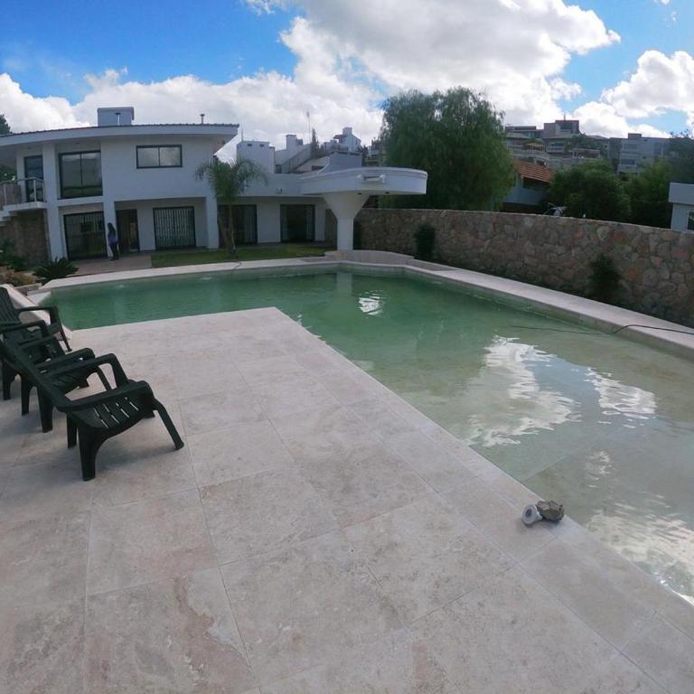 Casas Blancas - Casa de 6 dormitorios - 2