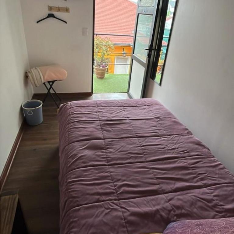 Hostal La Casa del Puente - Standard Single Room with Shared Bathroom - 2