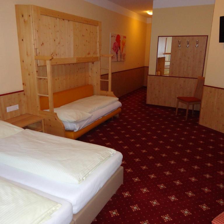 Hotel Hubertushof - Dreibettzimmer - 3