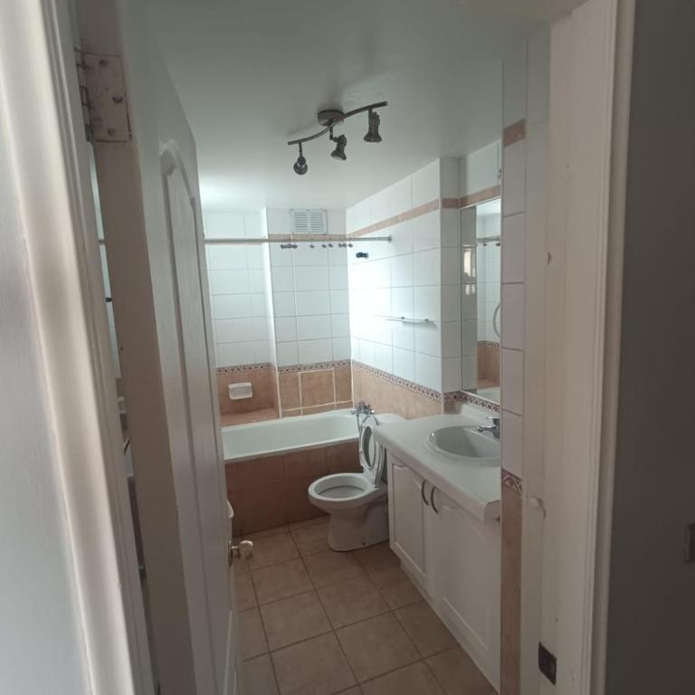 Depto Vientos del sur 1 - Three-Bedroom Apartment - 10