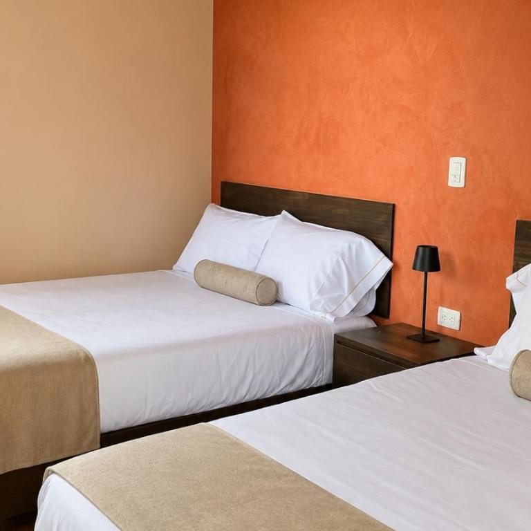 Hotel Barrio Boutique - Habitación Doble Deluxe - 2 camas dobles - 2