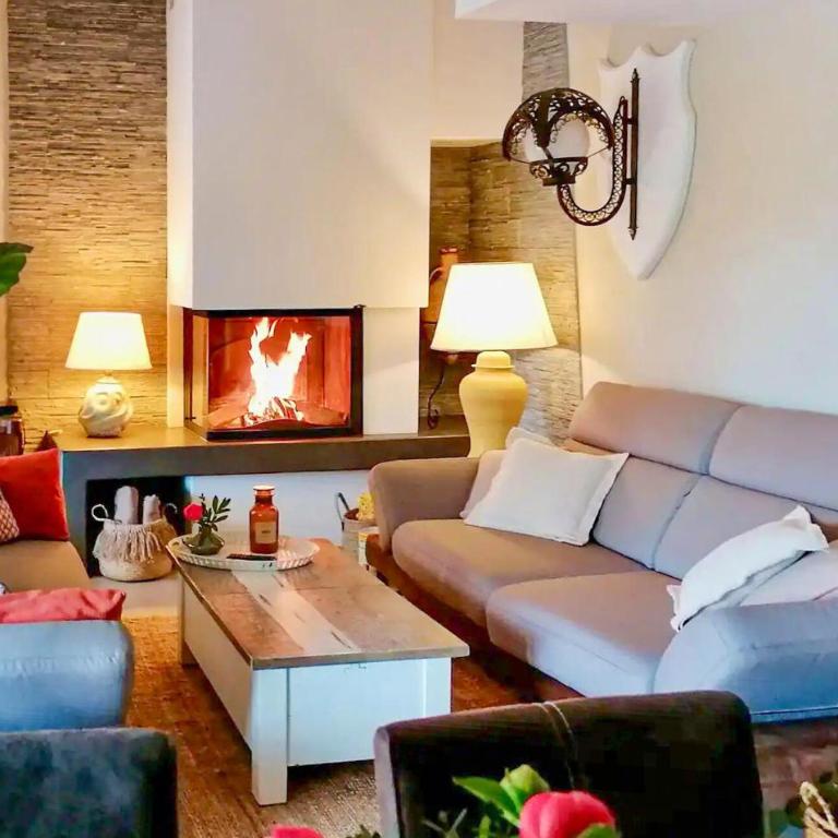 Lovely Home In Lorgues - Maison de Ville 3 Chambres - 1