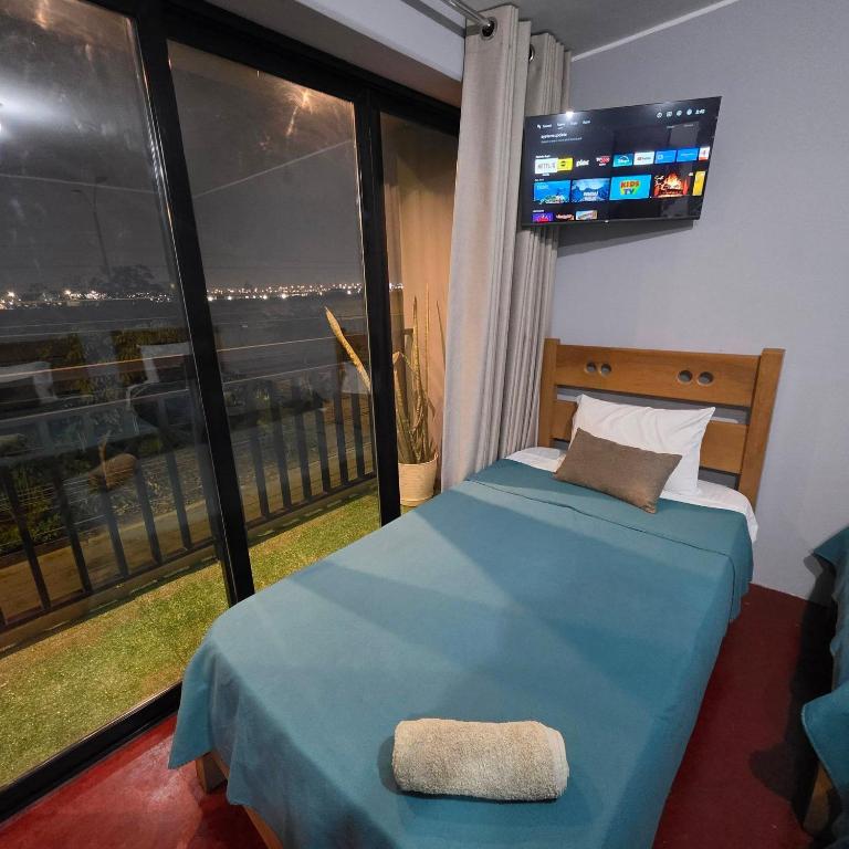 Lima Airport Hostel - FREE AIRPORT PICK UP - Habitación Individual con baño privado - 45