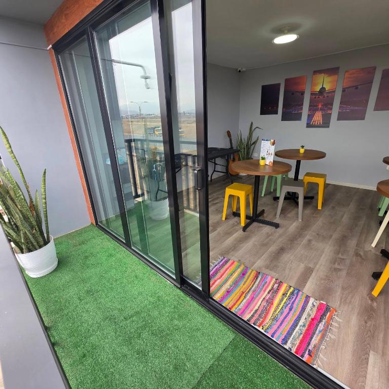 Lima Airport Hostel - FREE AIRPORT PICK UP - Habitación Individual con baño privado - 37