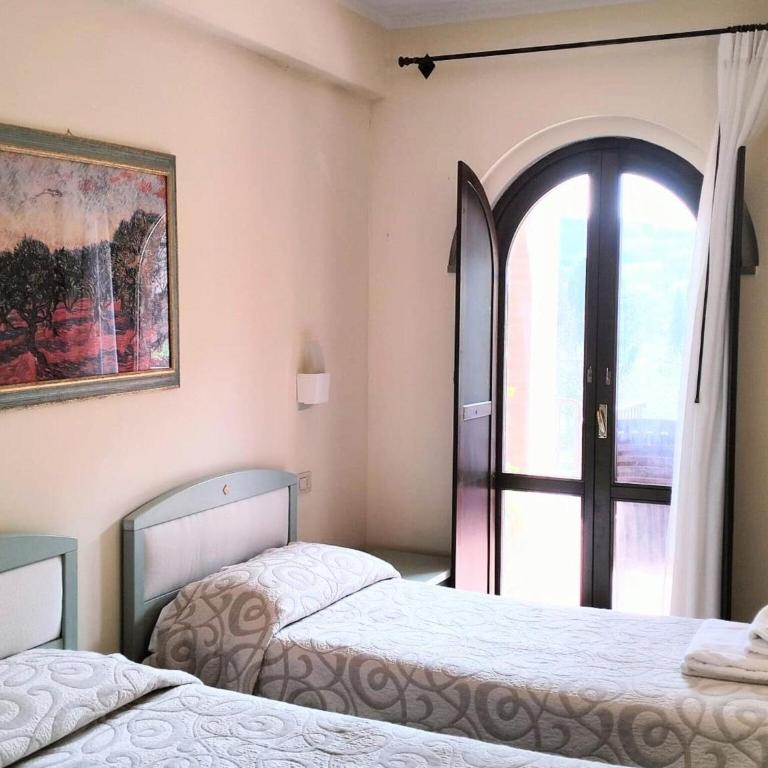 Bright Holiday Home in Umbria with Pool - Casa de vacaciones de 2 dormitorios - 3