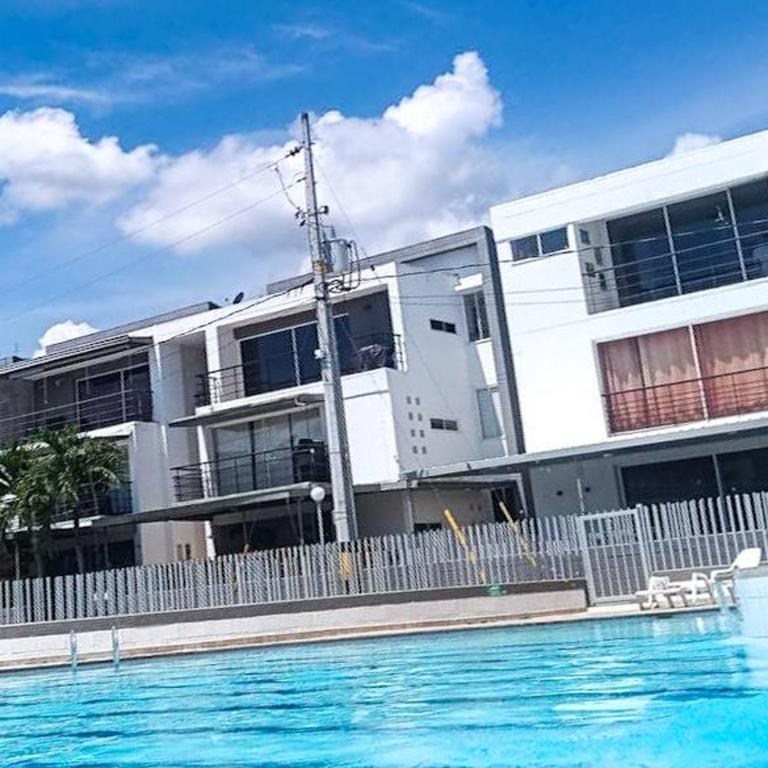 Confortable apartamento con piscina - Two-Bedroom Apartment - 13