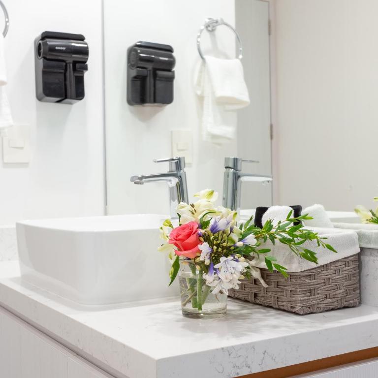 Luxury 2BR Condo Walk to Marina and Medano Beach - Apartamento Deluxe de 2 dormitorios - 30