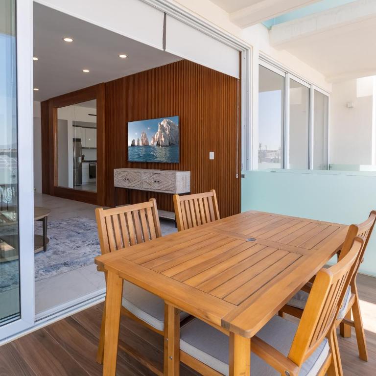 Luxury 2BR Condo Walk to Marina and Medano Beach - Apartamento Deluxe de 2 dormitorios - 23