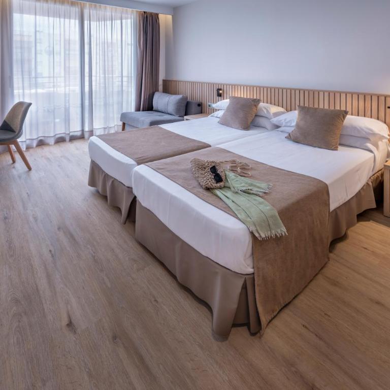 GHT Oasis Tossa & Spa - Habitación Doble con balcón - 1 o 2 camas - 13