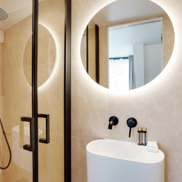 Cosy & Modern studio - 2P - Saint Lazare 8eme - Studio 1 Chambre - 8
