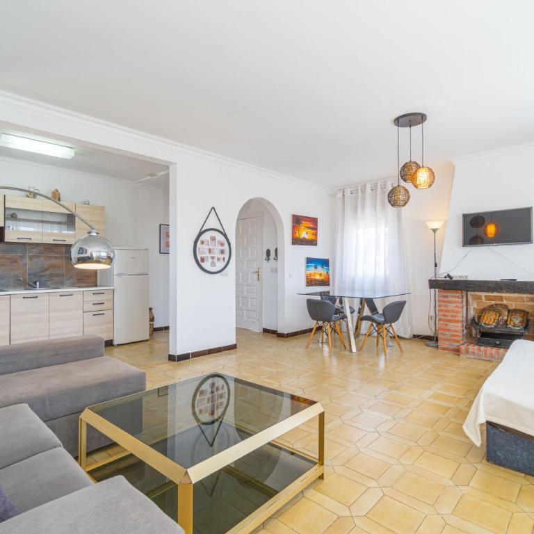 Beautiful villa with swimming pool - Ferienhaus mit 4 Zimmern - 11