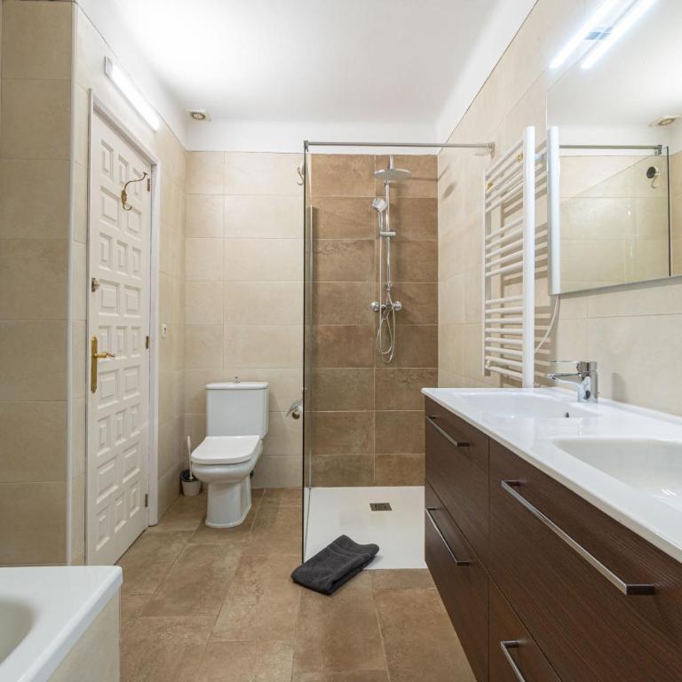 Beautiful villa with swimming pool - Ferienhaus mit 4 Zimmern - 16