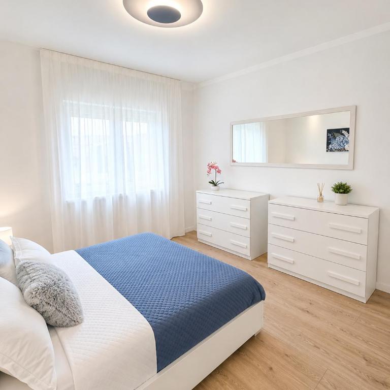 Paola's Home - by Domus Property - 3 Camere da letto a 5 minuti dalla stazione di Treviso - Apartment mit 3 Schlafzimmern und Balkon - 10
