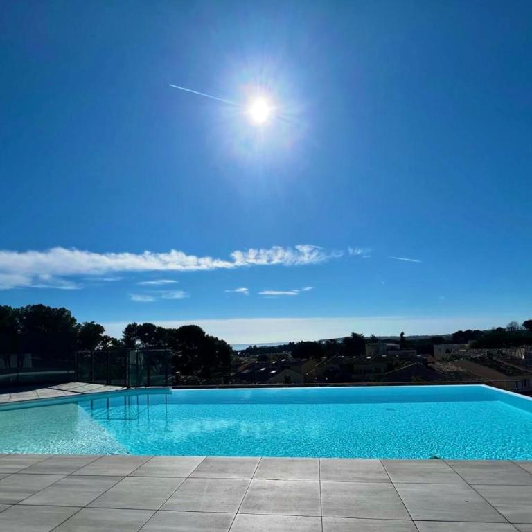 Villeneuve Loubet - Appartement en rez de jardin - 4 personnes - Piscine - Appartement - 19