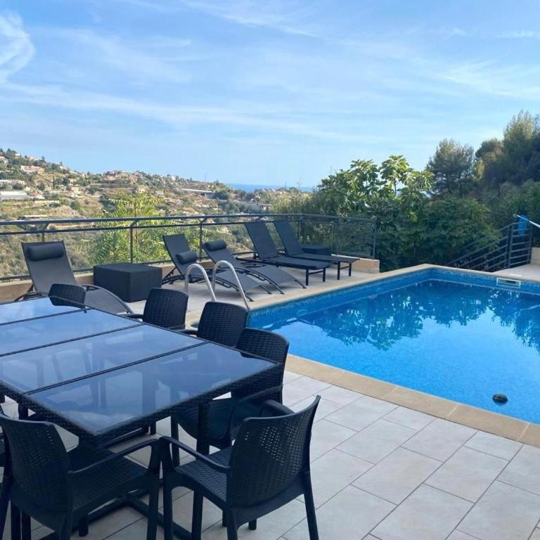 Villa Saint Roman De Bellet - Maison 1 Chambre - 81