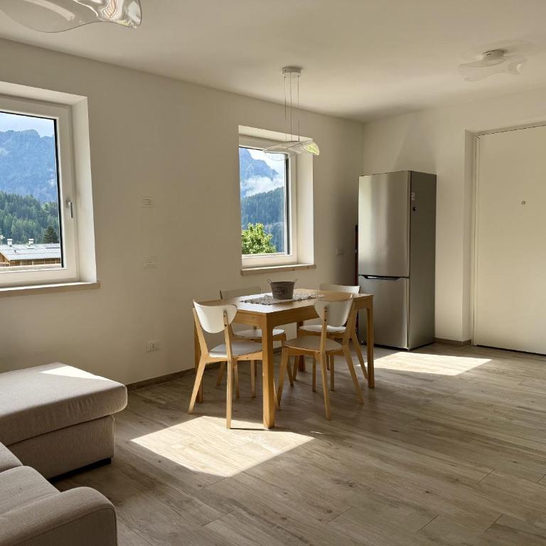 Feder Peaks - Two-Bedroom Apartment with Mountain View - 1