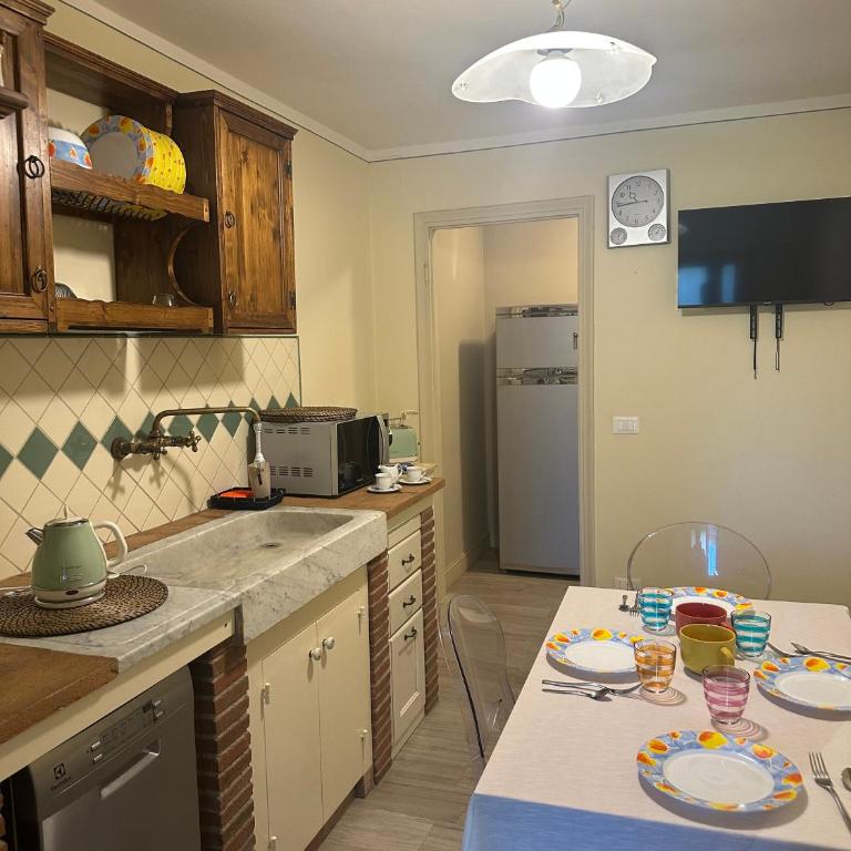 Spacious e Modern Comfort Near Center - Apartamento de 2 dormitorios - 9