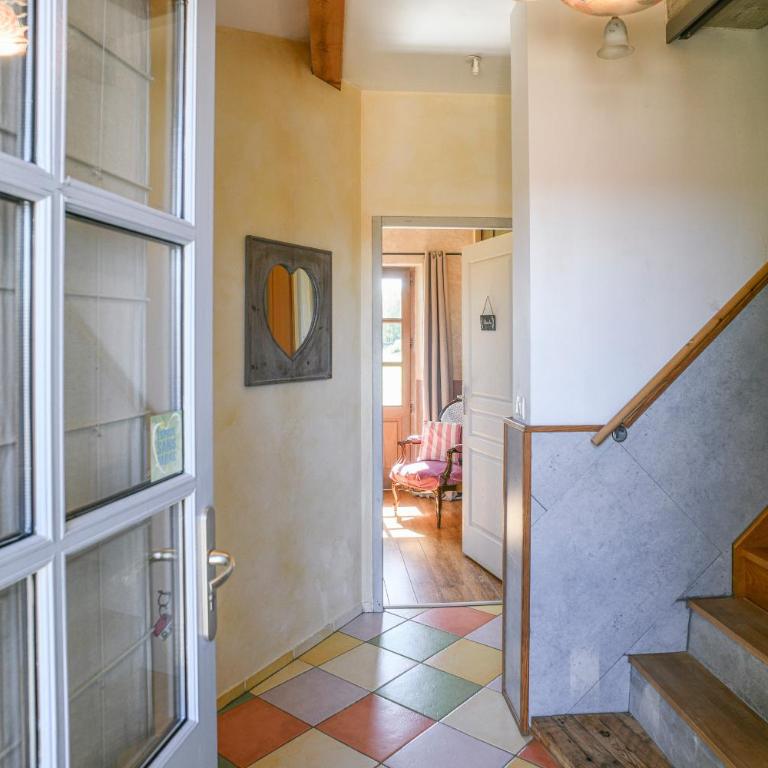Gîte Les Tulipes, En Isère - Appartement 3 Chambres avec Vue sur la Montagne - 27