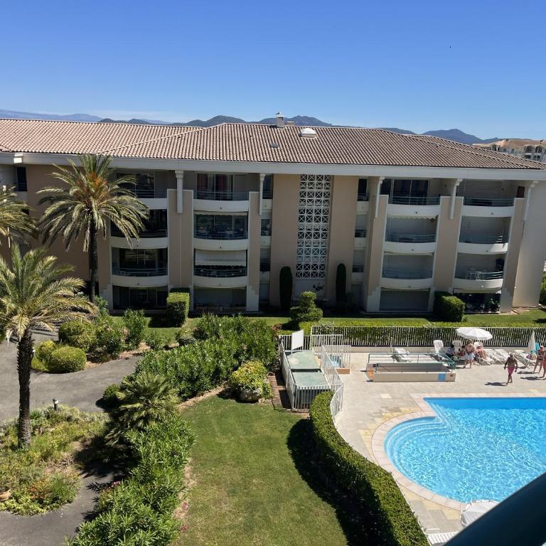 OPEN 41m2 4eme etage vue sur piscine - Appartement 1 Chambre - Vue sur Piscine - 2