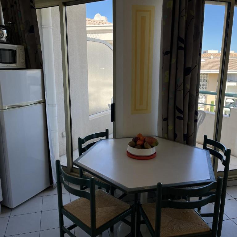 OPEN 41m2 4eme etage vue sur piscine - Appartement 1 Chambre - Vue sur Piscine - 13