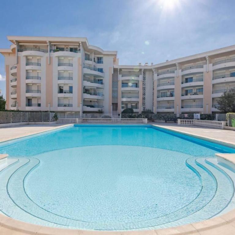 OPEN 41m2 4eme etage vue sur piscine - Appartement 1 Chambre - Vue sur Piscine - 18