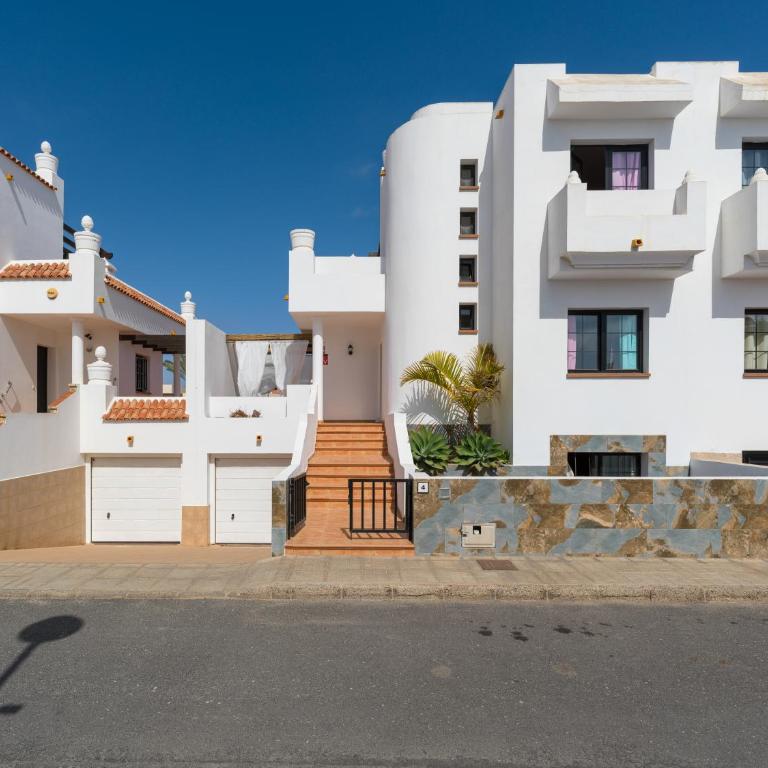 3-BR, VILLA, private pool, in the heart of Corralejo! - Villa 3 Chambres - 72