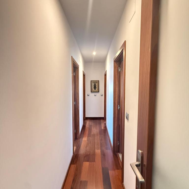 Ático en Plaza de la Constitución 3 bedrooms - Penthouse-Apartment - 86