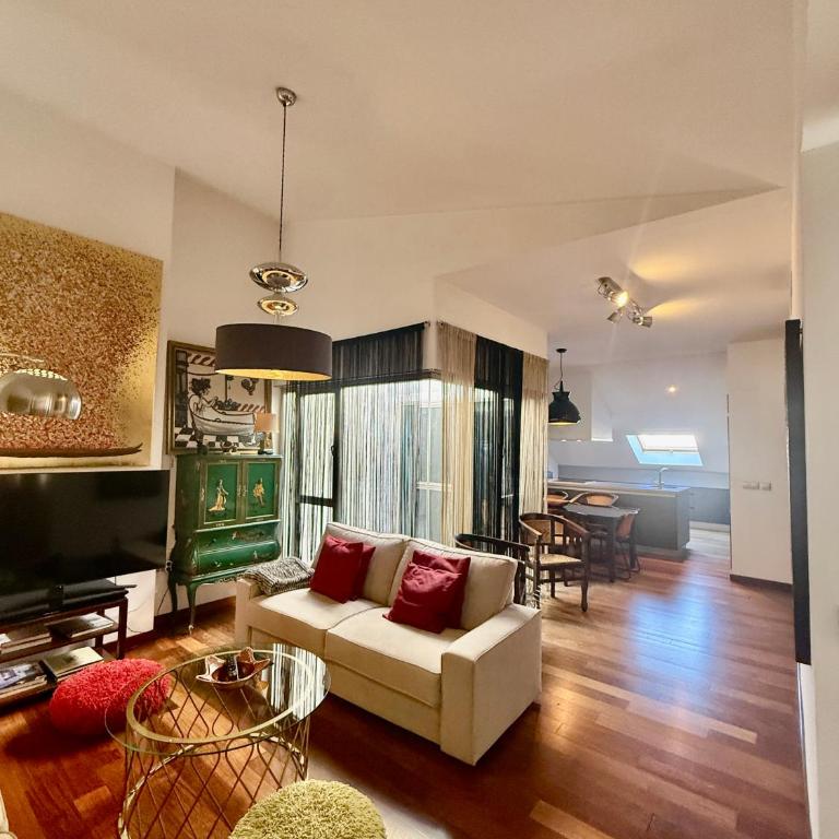 Ático en Plaza de la Constitución 3 bedrooms - Penthouse-Apartment - 4