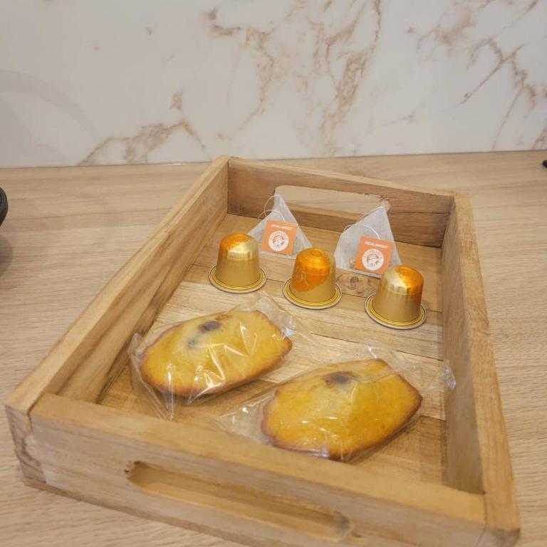 Appartement calme rénové - 3 min à pied de la gare - Appartamento con 1 Camera da Letto - 6