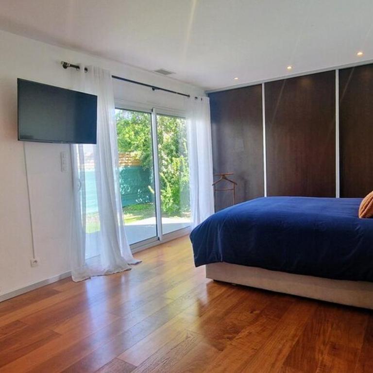VILLA LA MAZAL, Bord de Mer, Piscine, Double Baignoire Balneo, Climatisation - Villa - 23