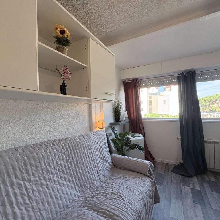 Studio plage du Grazel avec parking privé - GN590-002 - Appartamento Monolocale - 4