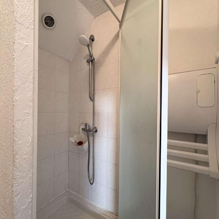 Studio plage du Grazel avec parking privé - GN590-002 - Appartamento Monolocale - 7