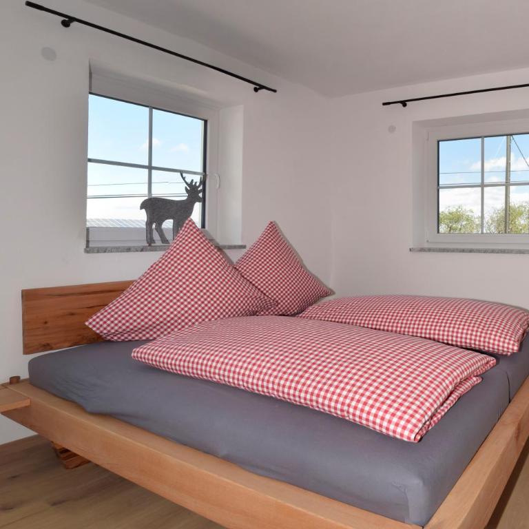 Erlebnishof Eble Doppelzimmer mit hellem Bad - Apartment mit 1 Schlafzimmer - 2